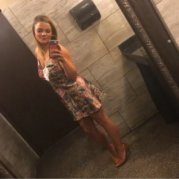 VICTORIAS SECRET Floral Multicolor Dress - Picture 3 of 11